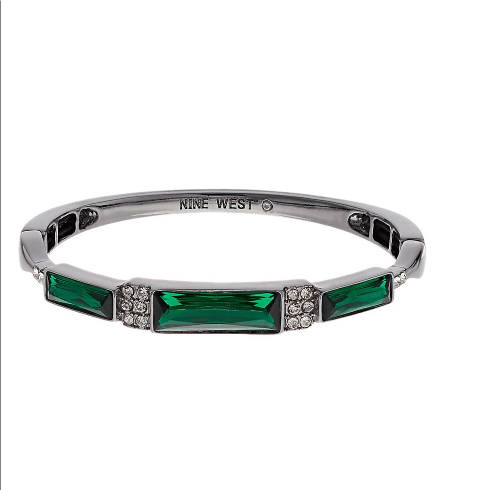 Nine West/ NWT- Simulated Stone Stretch Bangle Bracelet